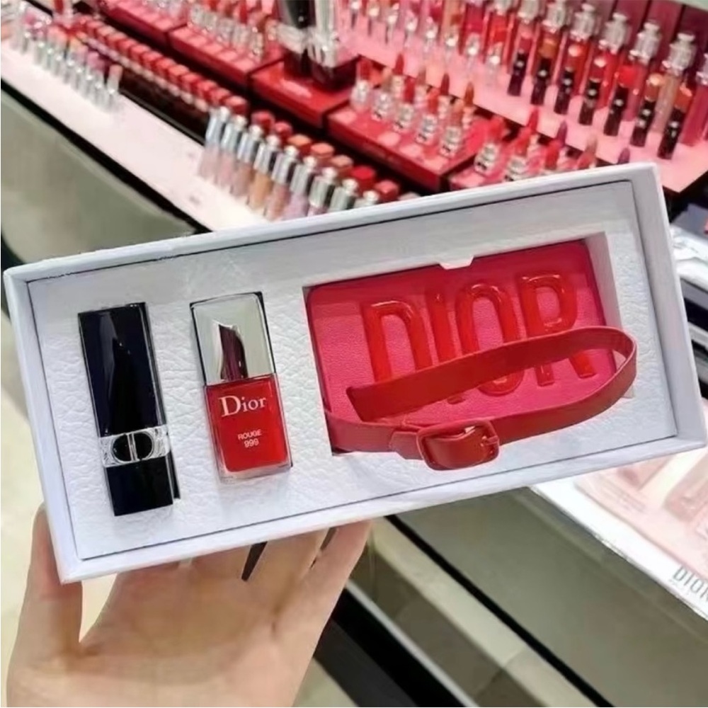 Dior beauty gift set